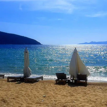 Athena Néa Péramos